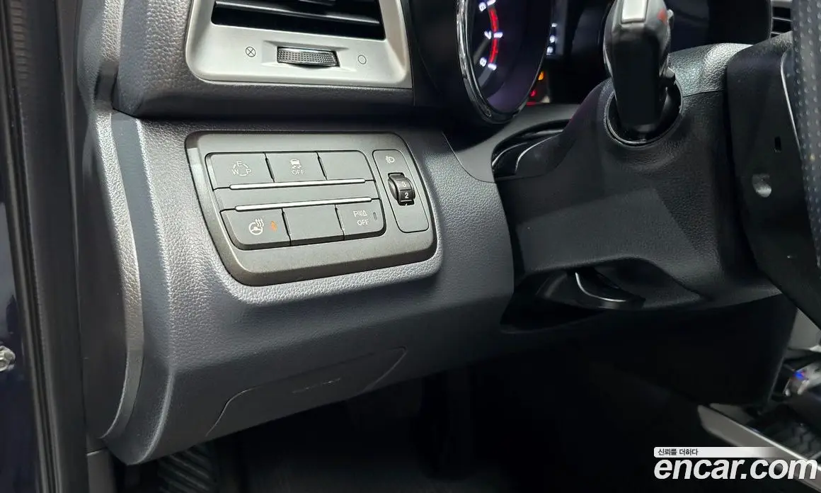 SsangYong TIBOLI 2015 1.6 автомат (гидро), фото 17 SsangYong TIBOLI 2015 1.6 автомат (гидро), фото 17