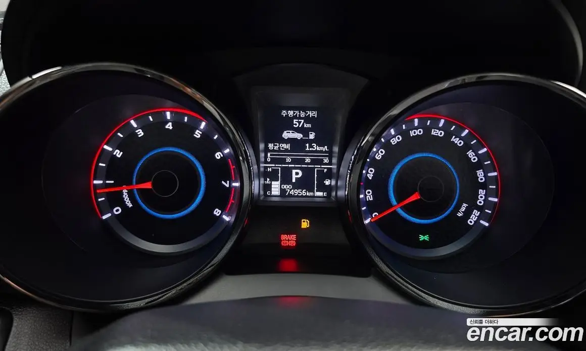 SsangYong TIBOLI 2015 1.6 автомат (гидро), фото 8 SsangYong TIBOLI 2015 1.6 автомат (гидро), фото 8