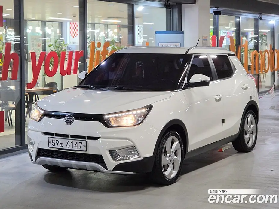 SsangYong TIBOLI 2015 1.6 автомат (гидро), фото 1 SsangYong TIBOLI 2015 1.6 автомат (гидро), фото 1