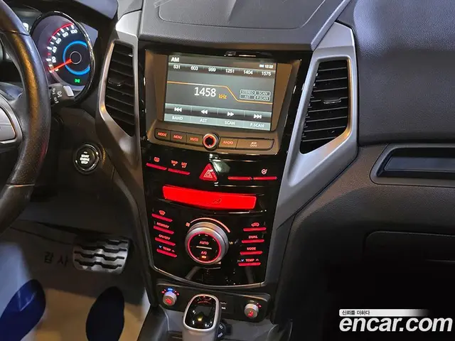 SsangYong TIBOLI 2015 1.6 автомат (гидро), миниатюра 12
