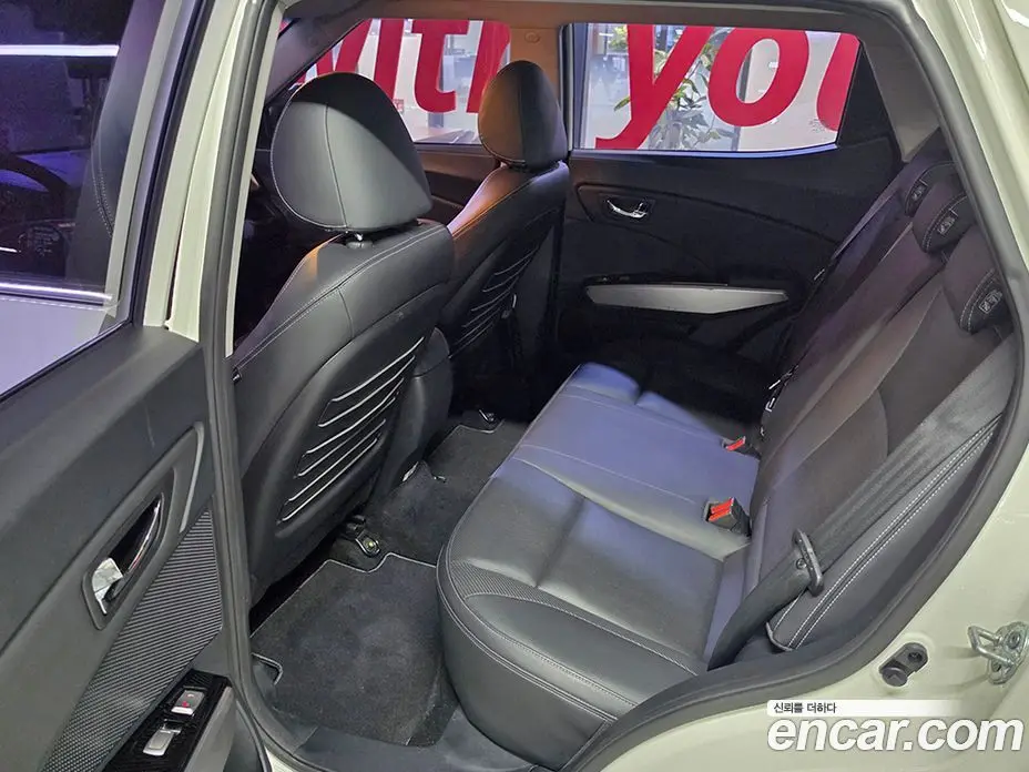 SsangYong TIBOLI 2015 1.6 автомат (гидро), фото 15 SsangYong TIBOLI 2015 1.6 автомат (гидро), фото 15
