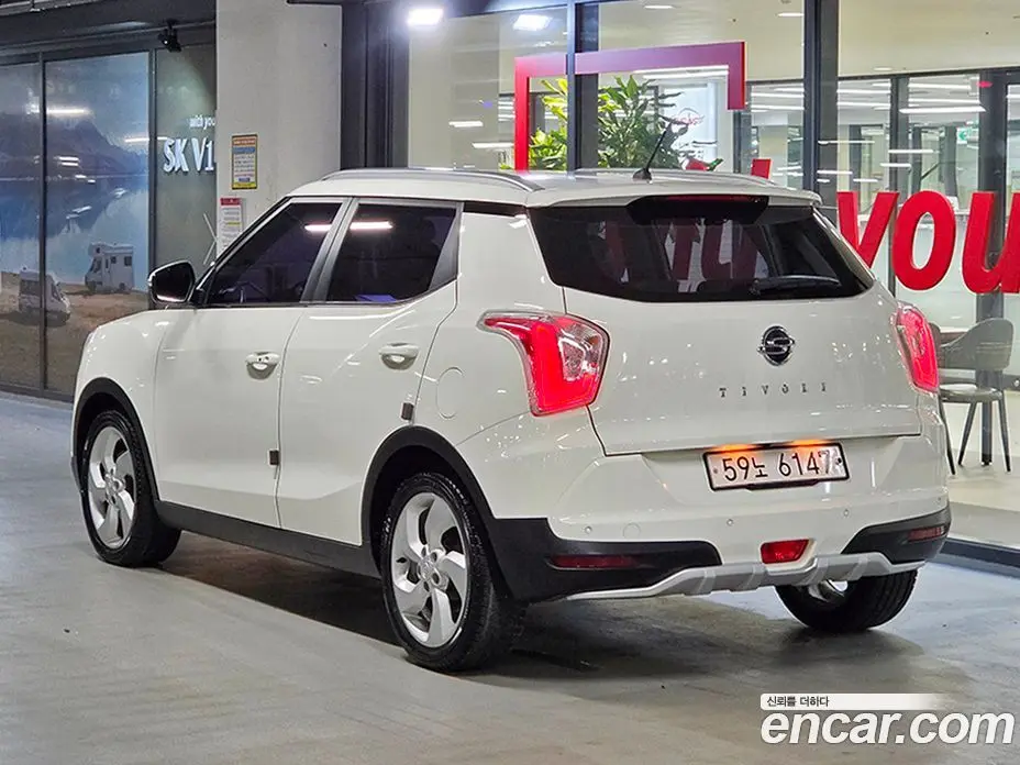 SsangYong TIBOLI 2015 1.6 автомат (гидро), фото 3 SsangYong TIBOLI 2015 1.6 автомат (гидро), фото 3