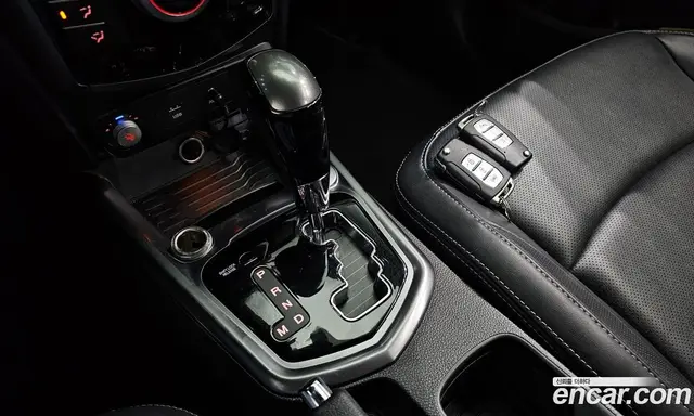 SsangYong TIBOLI 2018 1.6 автомат (гидро), миниатюра 9