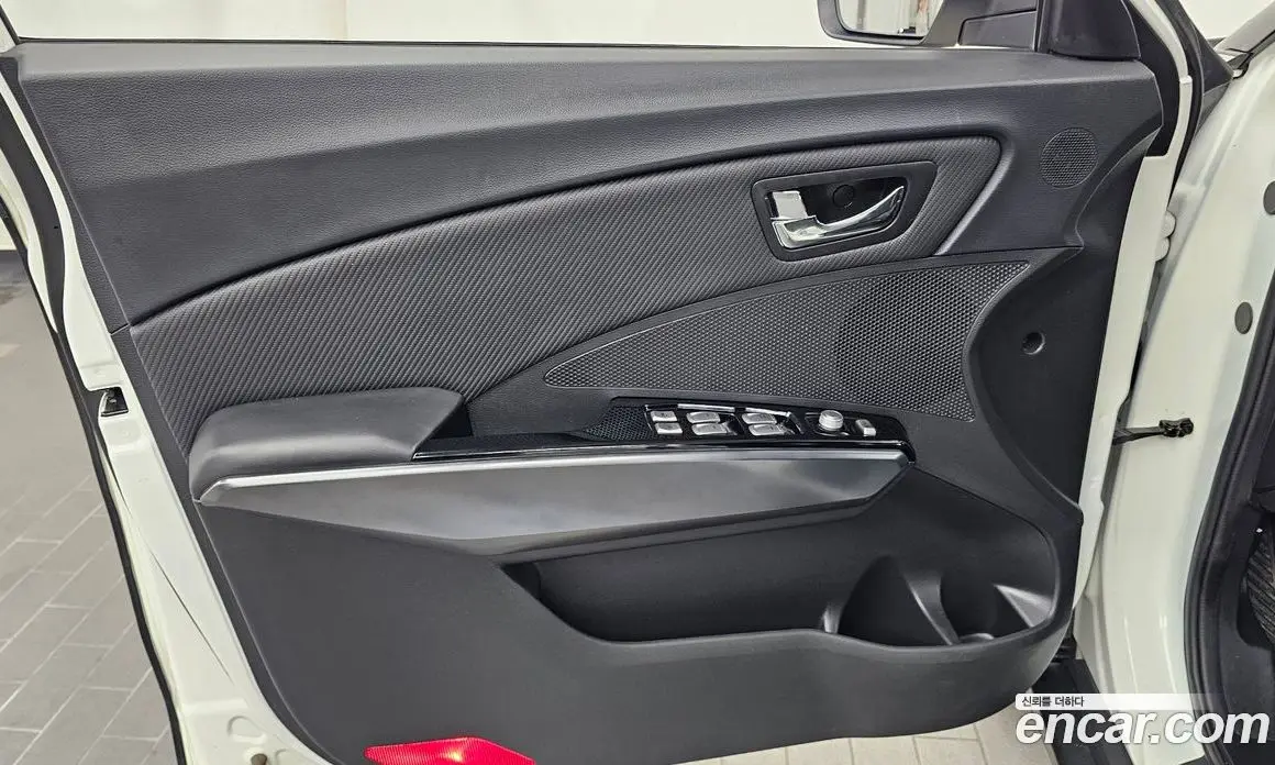 SsangYong TIBOLI 2018 1.6 автомат (гидро), фото 14 SsangYong TIBOLI 2018 1.6 автомат (гидро), фото 14