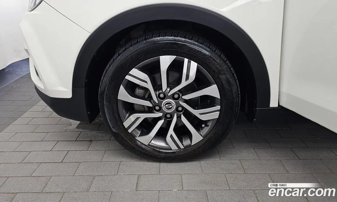 SsangYong TIBOLI 2018 1.6 автомат (гидро), фото 5 SsangYong TIBOLI 2018 1.6 автомат (гидро), фото 5