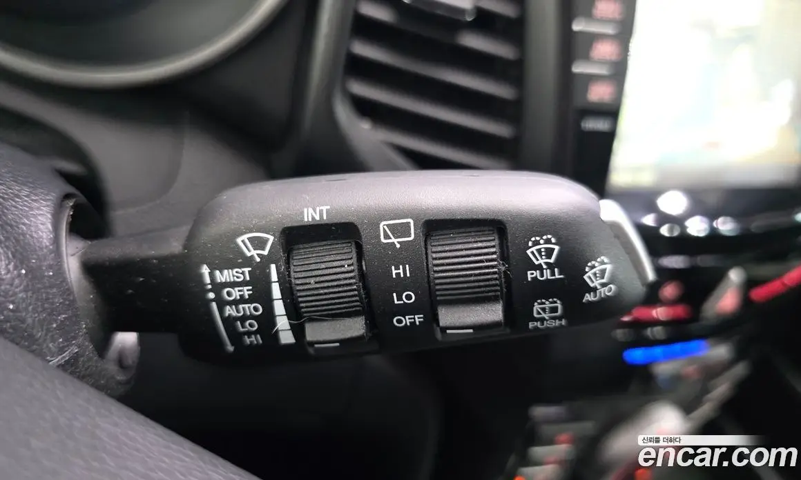 SsangYong TIBOLI 2019 1.6 автомат (гидро), фото 18 SsangYong TIBOLI 2019 1.6 автомат (гидро), фото 18