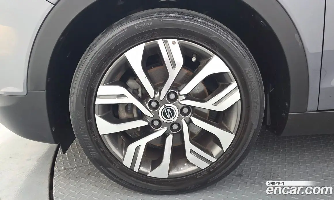 SsangYong TIBOLI 2019 1.6 автомат (гидро), фото 5 SsangYong TIBOLI 2019 1.6 автомат (гидро), фото 5