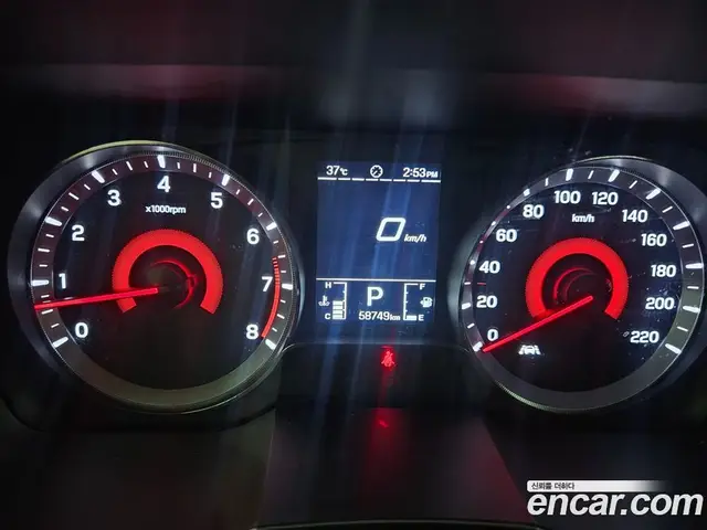 SsangYong TIBOLI 2019 1.5 автомат (гидро), миниатюра 7