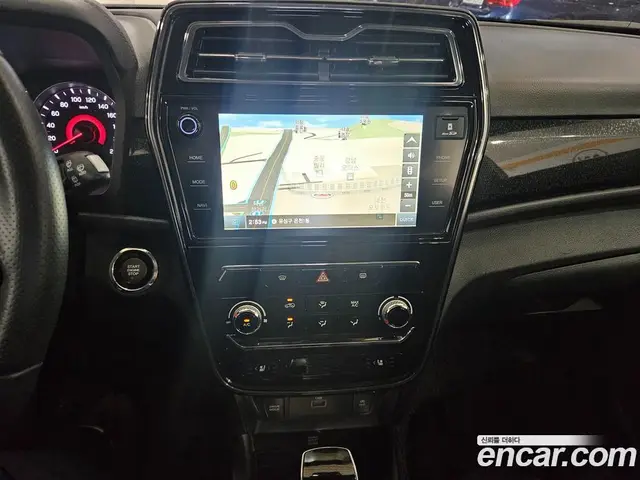 SsangYong TIBOLI 2019 1.5 автомат (гидро), миниатюра 8