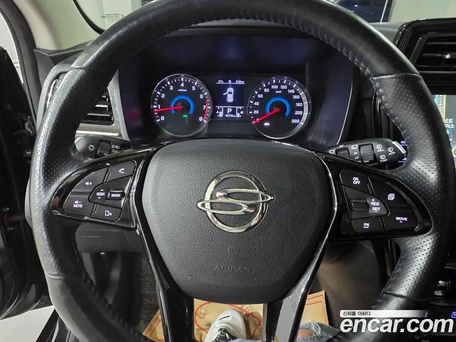 SsangYong TIBOLI 2021 1.5 автомат (гидро), фото 9 SsangYong TIBOLI 2021 1.5 автомат (гидро), фото 9
