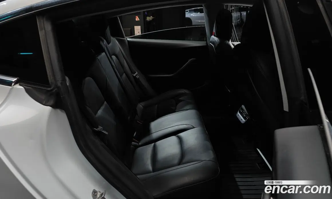 Tesla Model 3 2020 0.2 автомат (гидро), фото 11 Tesla Model 3 2020 0.2 автомат (гидро), фото 11
