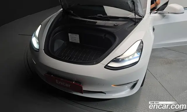 Tesla Model 3 2020 0.2 автомат (гидро), миниатюра 6 Tesla Model 3 2020 0.2 автомат (гидро), миниатюра 6