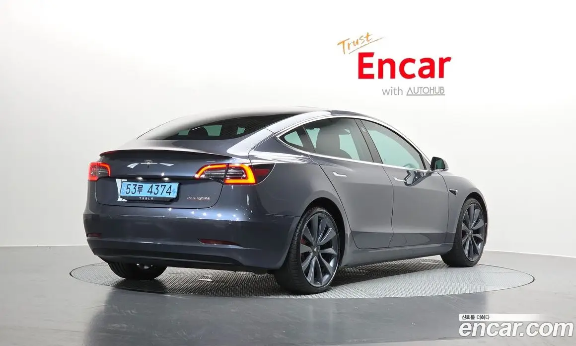 Tesla Model 3 2020 0.2 автомат (гидро), фото 2 Tesla Model 3 2020 0.2 автомат (гидро), фото 2