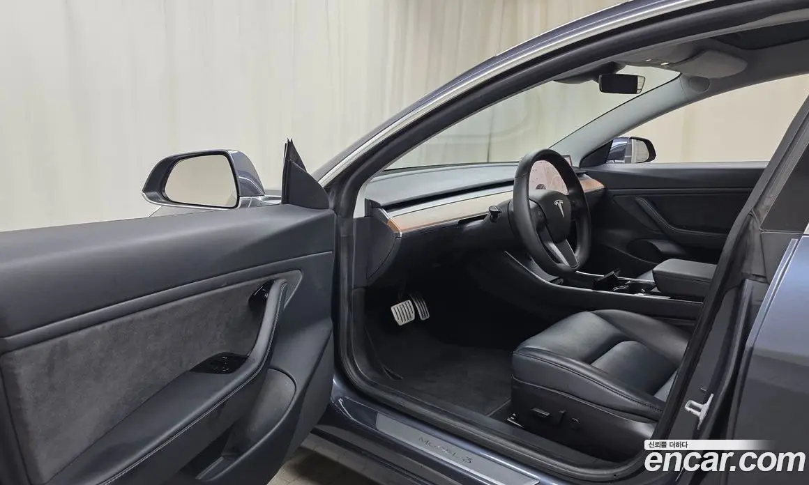 Tesla Model 3 2020 0.2 автомат (гидро), фото 13 Tesla Model 3 2020 0.2 автомат (гидро), фото 13