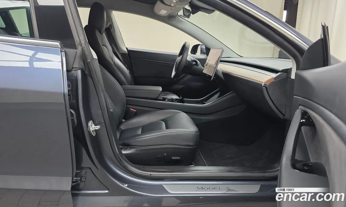 Tesla Model 3 2020 0.2 автомат (гидро), фото 16 Tesla Model 3 2020 0.2 автомат (гидро), фото 16