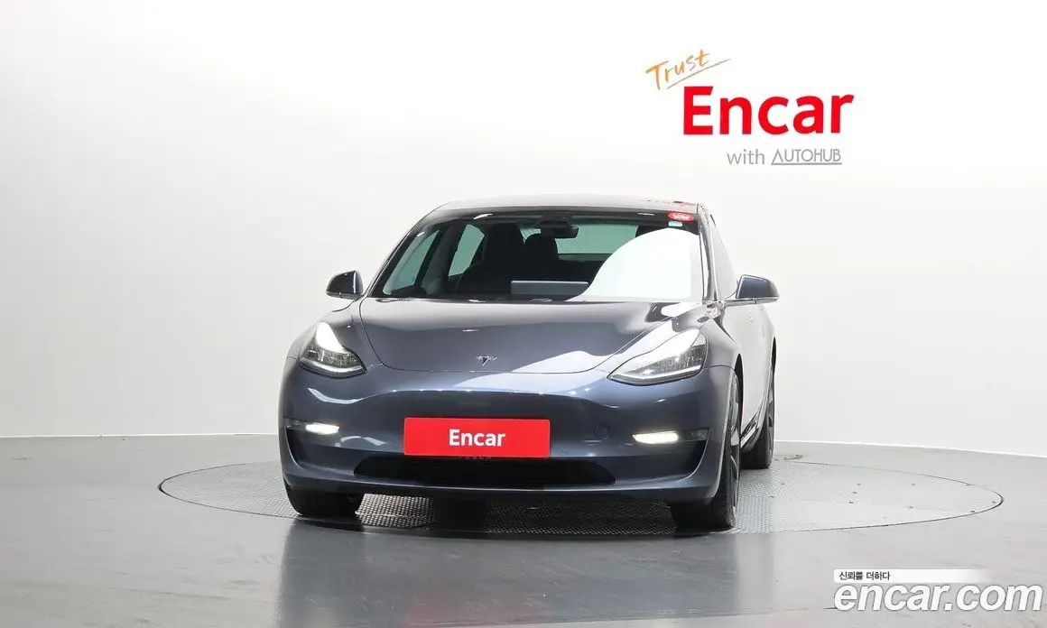 Tesla Model 3 2020 0.2 автомат (гидро), фото 3 Tesla Model 3 2020 0.2 автомат (гидро), фото 3