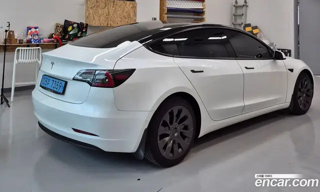 Tesla Model 3 2022 автомат (гидро), миниатюра 2 Tesla Model 3 2022 автомат (гидро), миниатюра 2