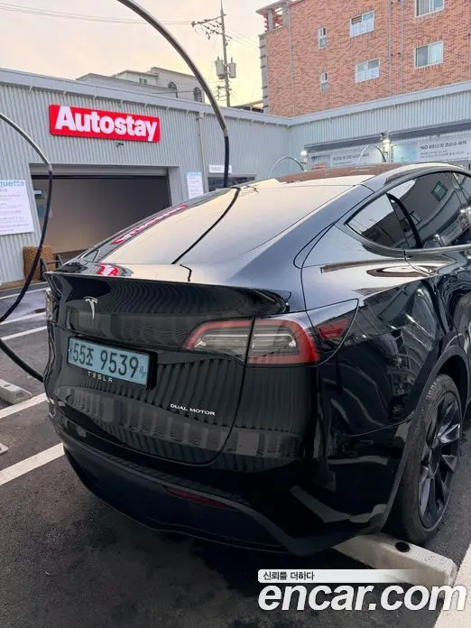Tesla Model Y 2021 автомат (гидро), фото 5 Tesla Model Y 2021 автомат (гидро), фото 5