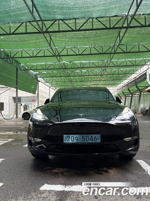 Tesla Model Y 2022 автомат (гидро), фото 2 Tesla Model Y 2022 автомат (гидро), фото 2