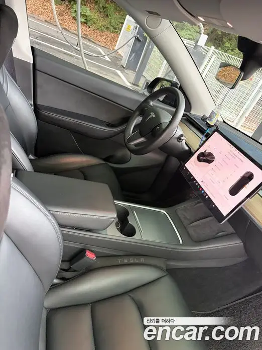 Tesla Model Y 2022 автомат (гидро), миниатюра 9 Tesla Model Y 2022 автомат (гидро), миниатюра 9