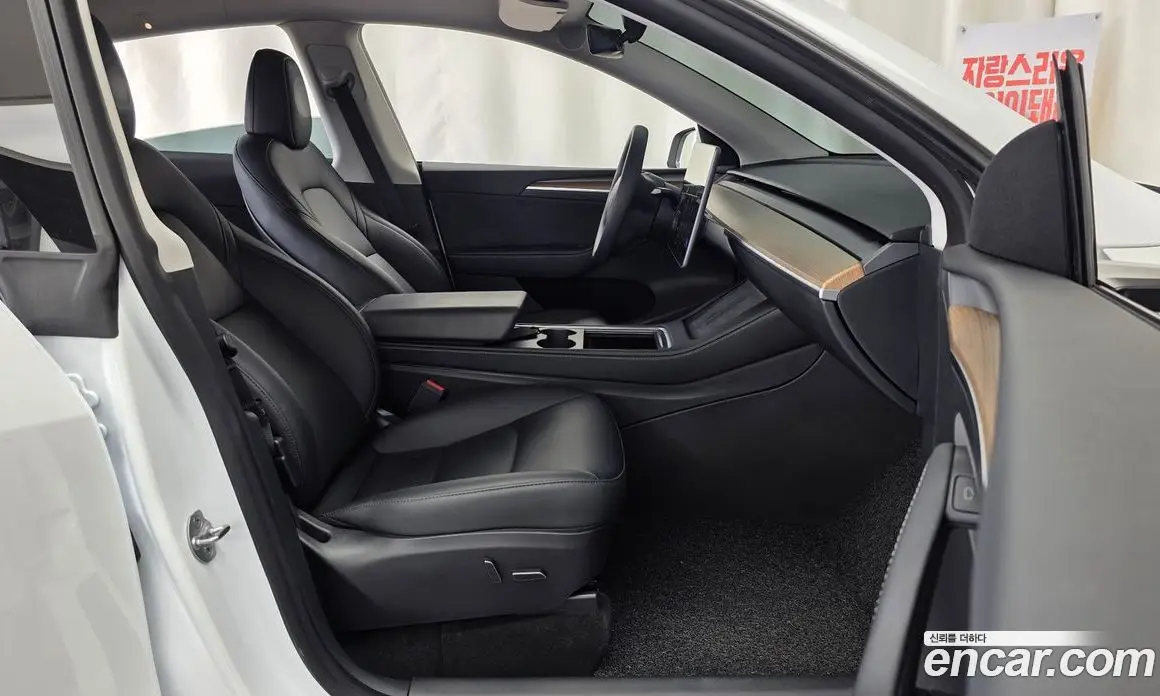 Tesla Model Y 2024 0.2 автомат (гидро), фото 11 Tesla Model Y 2024 0.2 автомат (гидро), фото 11