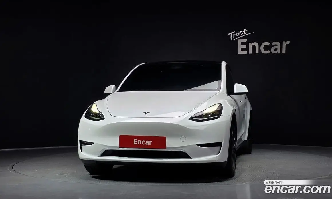 Tesla Model Y 2024 0.2 автомат (гидро), фото 3 Tesla Model Y 2024 0.2 автомат (гидро), фото 3