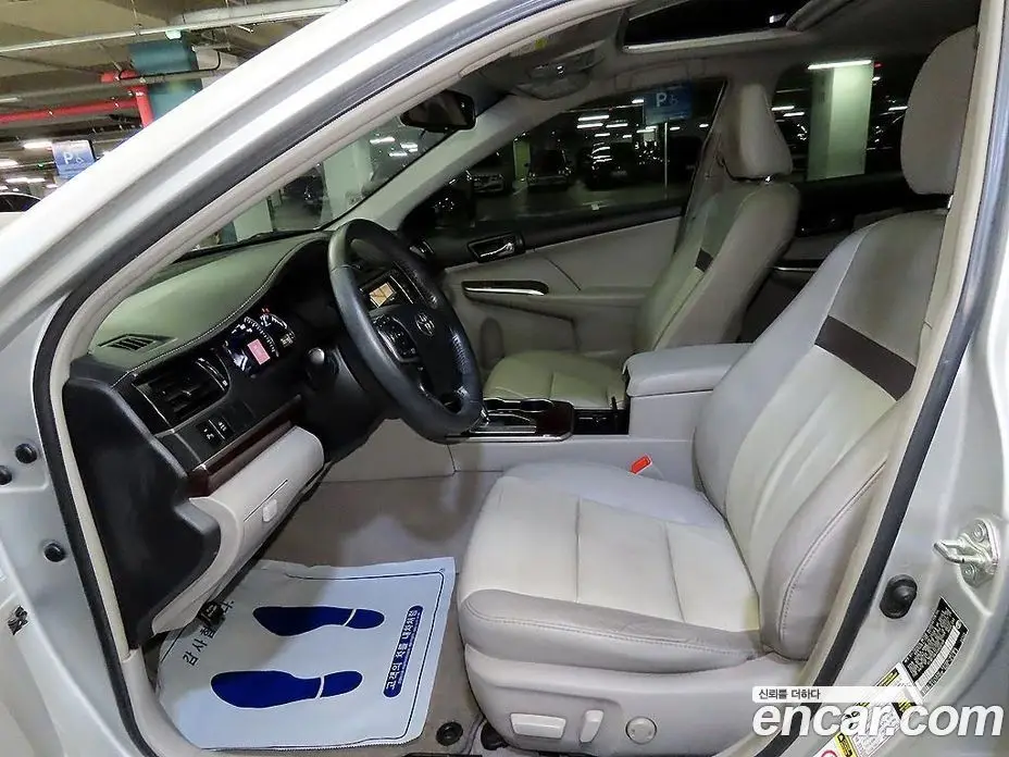 Toyota Camry 2012 2.5 автомат (гидро), фото 13 Toyota Camry 2012 2.5 автомат (гидро), фото 13
