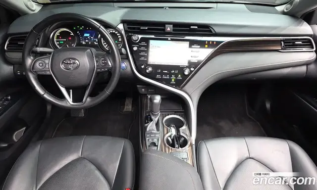 Toyota Camry 2018 2.5 автомат (гидро), миниатюра 10 Toyota Camry 2018 2.5 автомат (гидро), миниатюра 10