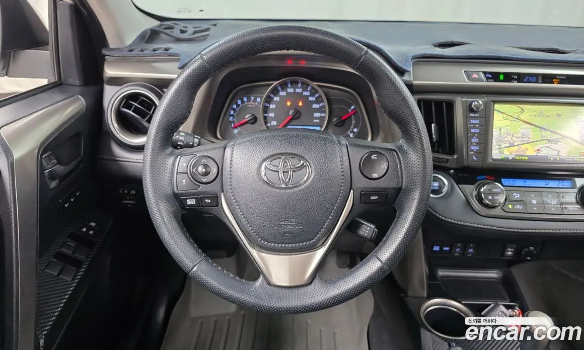 Toyota RAV4 2014 2.5 автомат (гидро), фото 20 Toyota RAV4 2014 2.5 автомат (гидро), фото 20