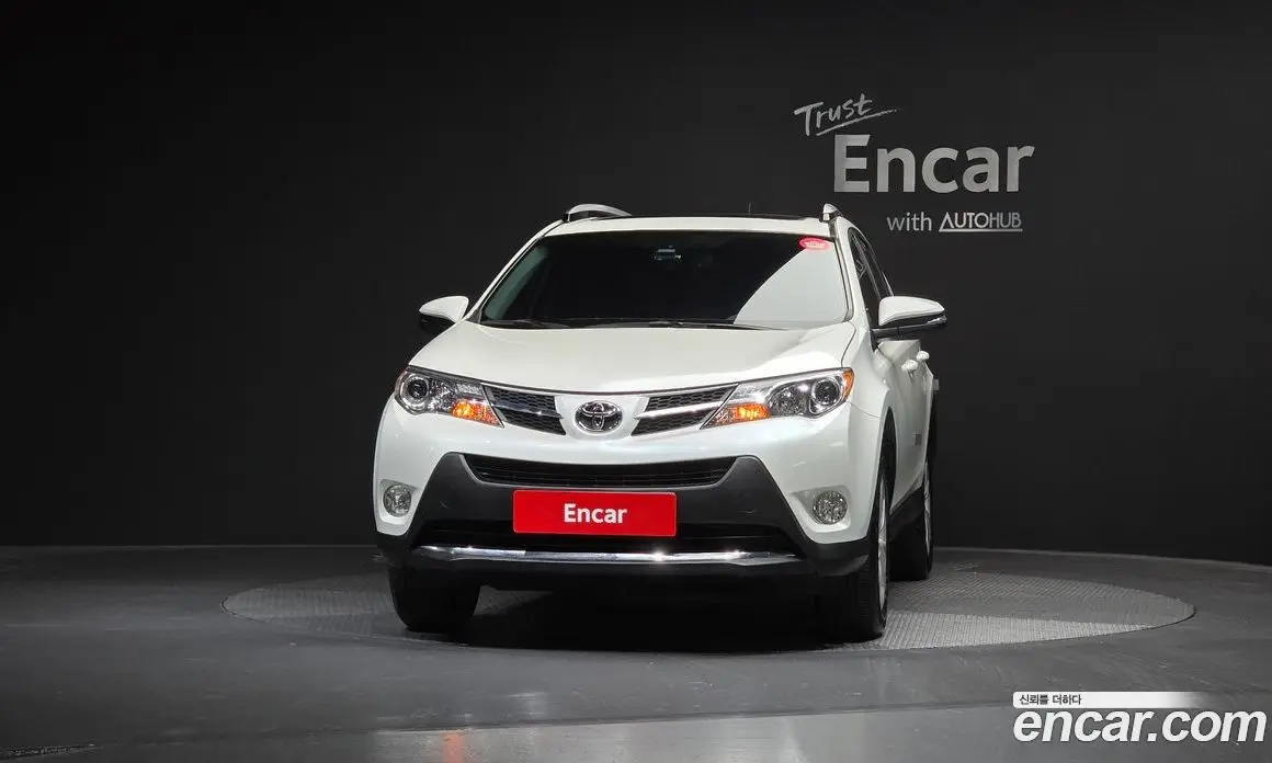 Toyota RAV4 2014 2.5 автомат (гидро), фото 3 Toyota RAV4 2014 2.5 автомат (гидро), фото 3