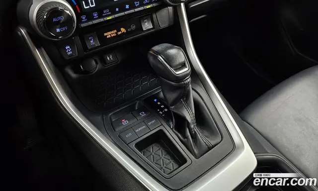 Toyota RAV4 2019 2.5 автомат (гидро), миниатюра 12