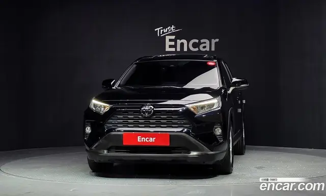 Toyota RAV4 2019 2.5 автомат (гидро), миниатюра 3 Toyota RAV4 2019 2.5 автомат (гидро), миниатюра 3