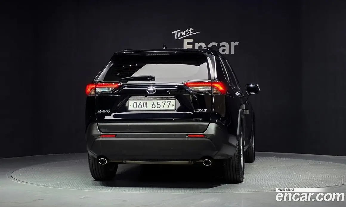 Toyota RAV4 2019 2.5 автомат (гидро), фото 4 Toyota RAV4 2019 2.5 автомат (гидро), фото 4