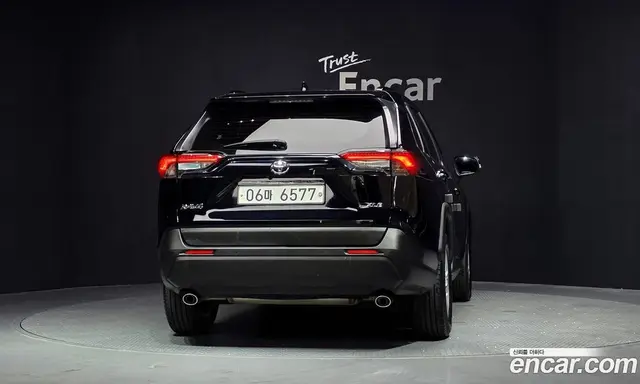Toyota RAV4 2019 2.5 автомат (гидро), миниатюра 4 Toyota RAV4 2019 2.5 автомат (гидро), миниатюра 4