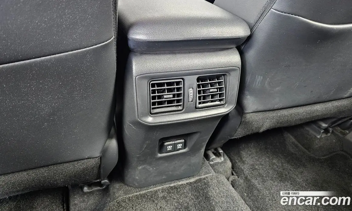 Toyota RAV4 2019 2.5 автомат (гидро), фото 31 Toyota RAV4 2019 2.5 автомат (гидро), фото 31