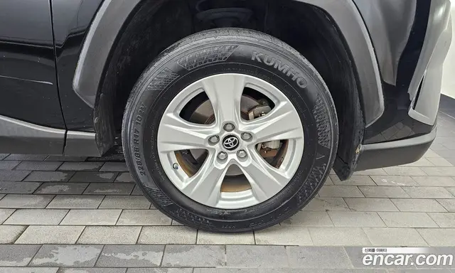 Toyota RAV4 2019 2.5 автомат (гидро), миниатюра 7 Toyota RAV4 2019 2.5 автомат (гидро), миниатюра 7