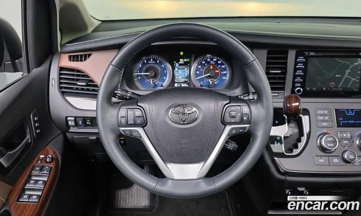 Toyota Sienna 2018 3.5 автомат (гидро), фото 19 Toyota Sienna 2018 3.5 автомат (гидро), фото 19