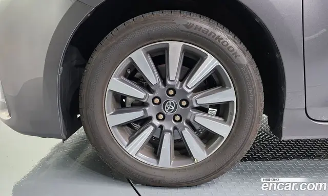 Toyota Sienna 2018 3.5 автомат (гидро), миниатюра 5 Toyota Sienna 2018 3.5 автомат (гидро), миниатюра 5