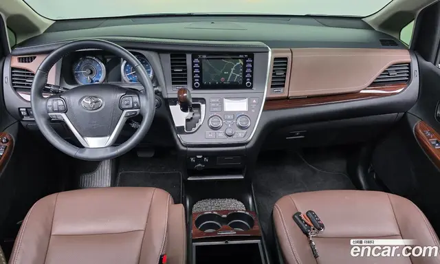Toyota Sienna 2018 3.5 автомат (гидро), миниатюра 10 Toyota Sienna 2018 3.5 автомат (гидро), миниатюра 10