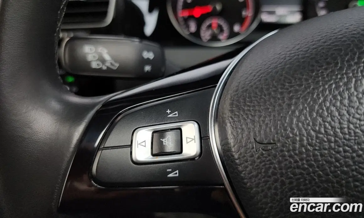 Volkswagen Golf 2014 1.4 автомат (гидро), фото 14