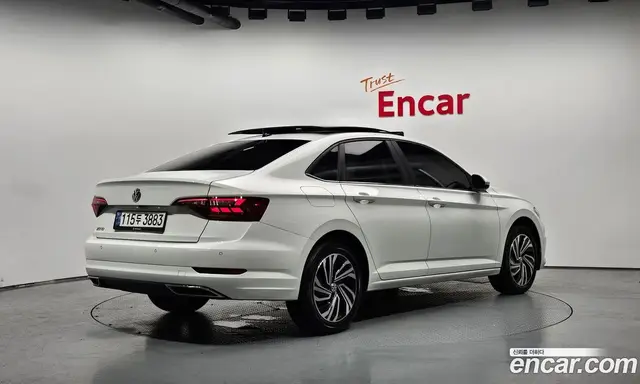Volkswagen Jetta 2020 1.4 автомат (гидро), миниатюра 2