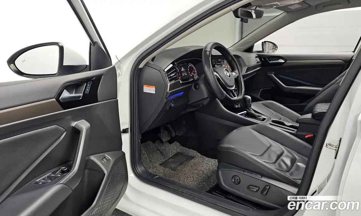 Volkswagen Jetta 2020 1.4 автомат (гидро), фото 13