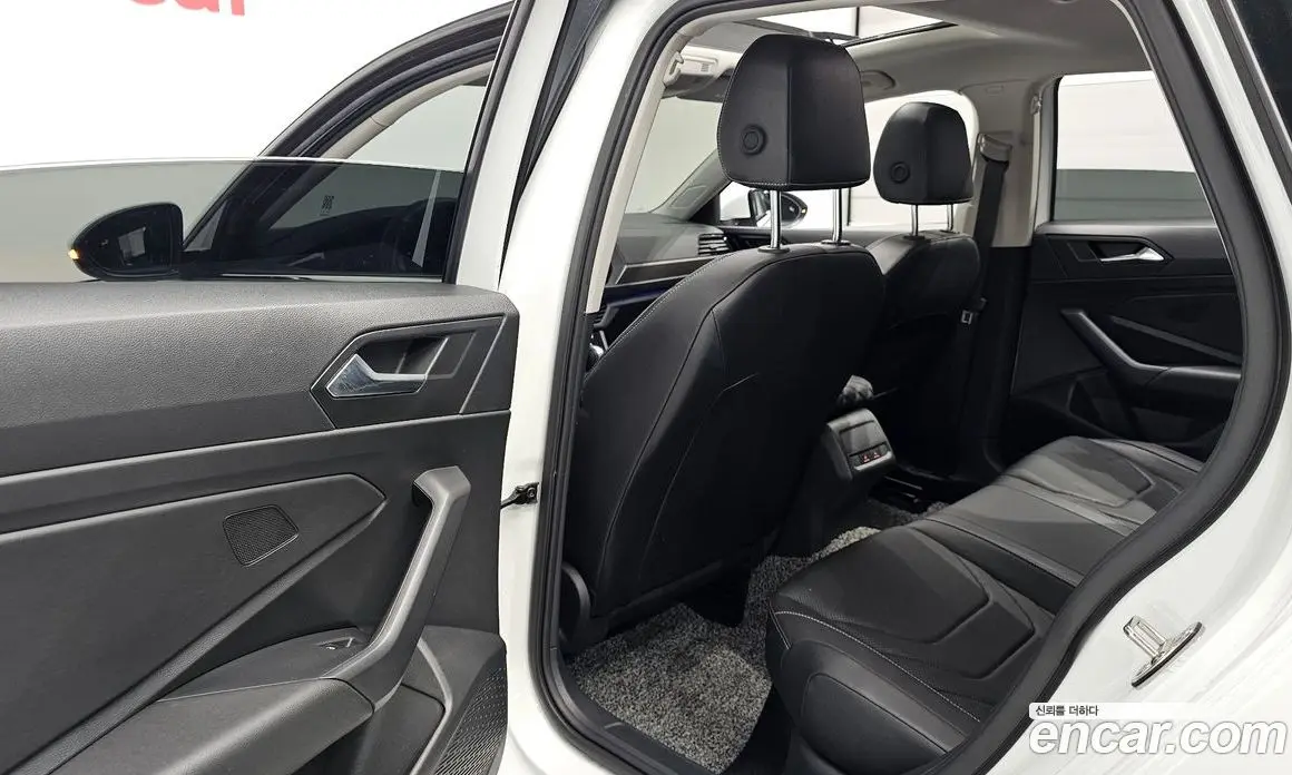 Volkswagen Jetta 2020 1.4 автомат (гидро), фото 16