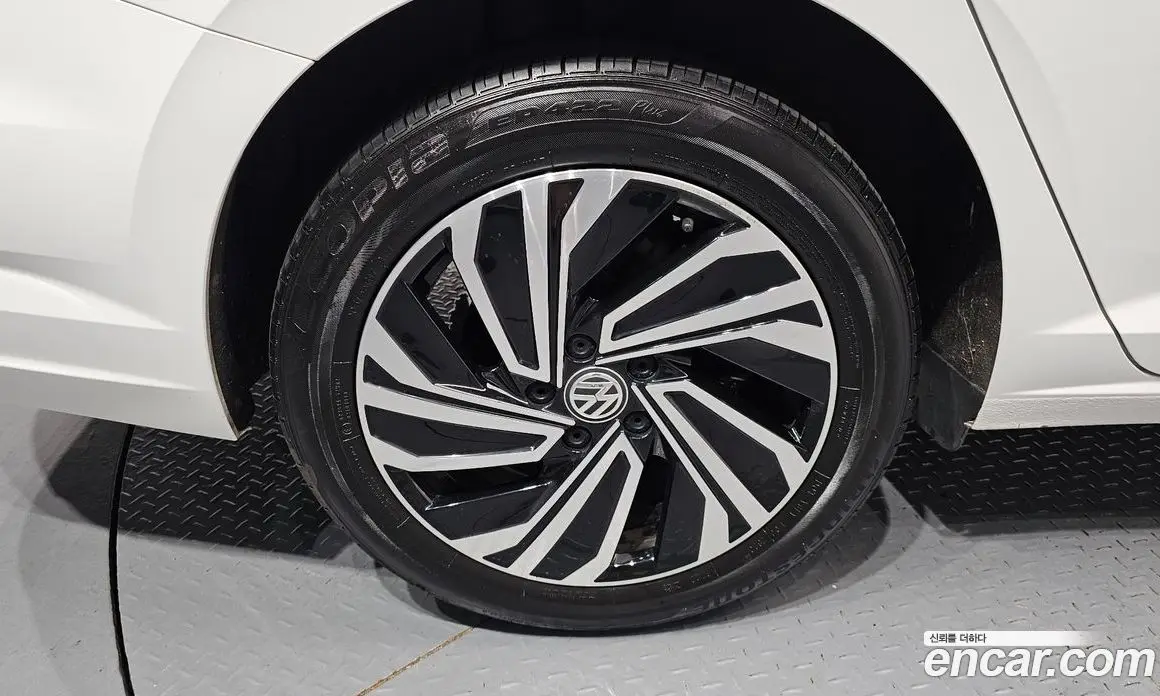 Volkswagen Jetta 2020 1.4 автомат (гидро), фото 5