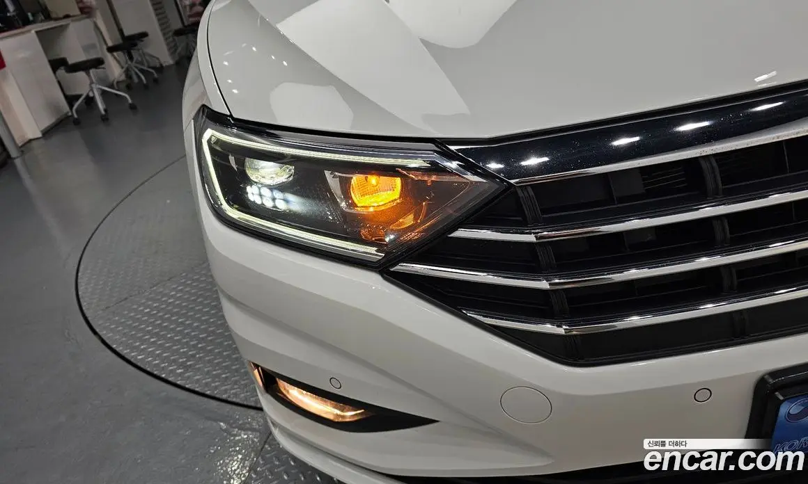 Volkswagen Jetta 2020 1.4 автомат (гидро), фото 8