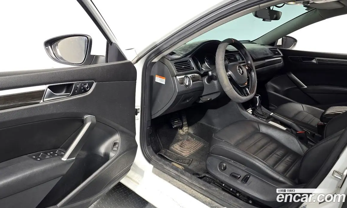 Volkswagen Passat 2018 2.0 автомат (гидро), фото 10 Volkswagen Passat 2018 2.0 автомат (гидро), фото 10