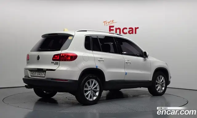 Volkswagen Tiguan 2013 2.0 автомат (гидро), миниатюра 2 Volkswagen Tiguan 2013 2.0 автомат (гидро), миниатюра 2