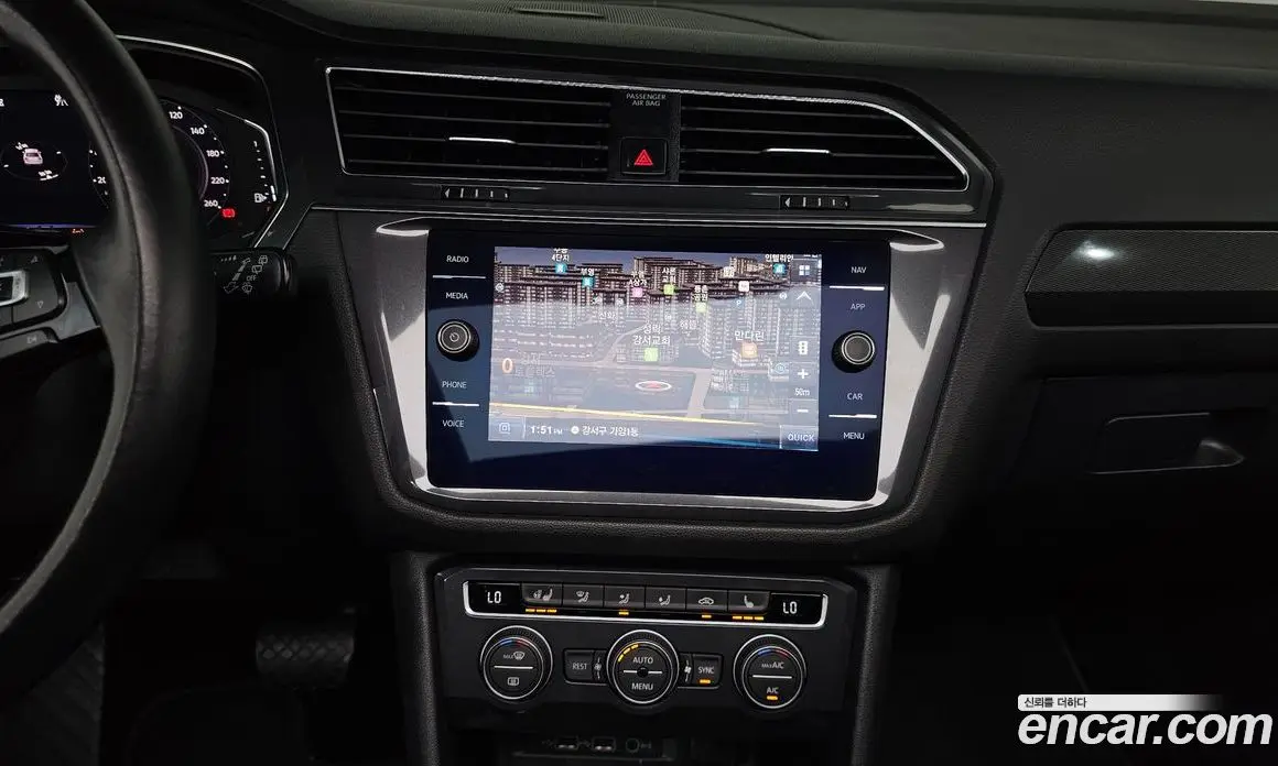 Volkswagen Tiguan 2020 2.0 автомат (гидро), фото 13 Volkswagen Tiguan 2020 2.0 автомат (гидро), фото 13
