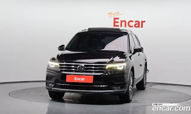 Volkswagen Tiguan 2020 2.0 автомат (гидро), миниатюра 3 Volkswagen Tiguan 2020 2.0 автомат (гидро), миниатюра 3