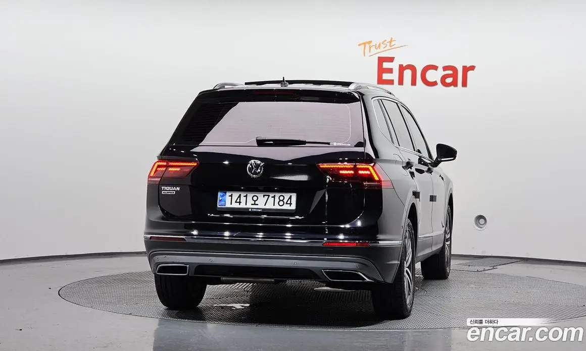 Volkswagen Tiguan 2020 2.0 автомат (гидро), фото 4 Volkswagen Tiguan 2020 2.0 автомат (гидро), фото 4